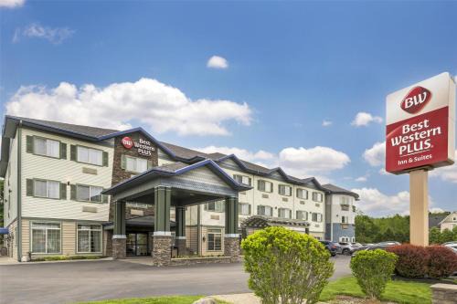 Vineyard Inn Suites 