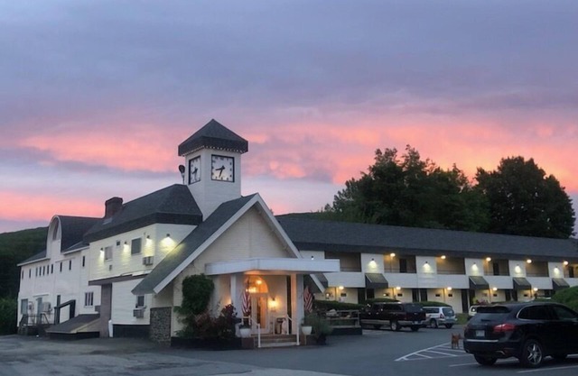 Black Mountain Inn