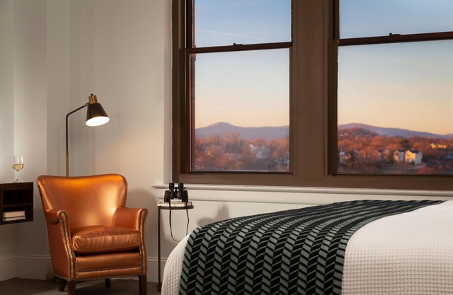 The Liberty Trust Guestroom 