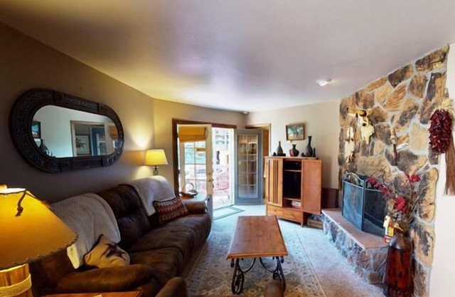 Elk Horn Lodge Angel Fire 