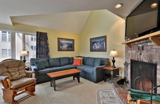 Condo ∙ 2 bedrooms ∙ 6 guests