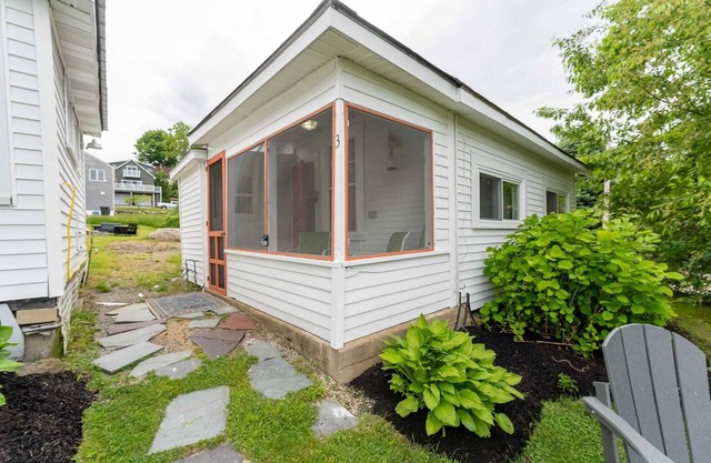 Cottage Summary Br 