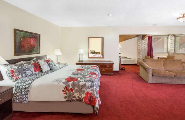 Days Inn by Wyndham Jackson Jackson Ohio