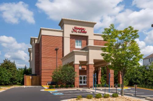 Hampton Inn Suites 