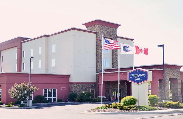 Hampton Inn Watertown 