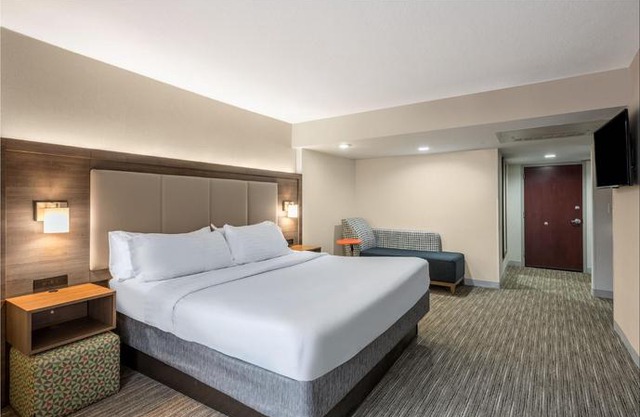 Holiday Inn Express Albany Downtown