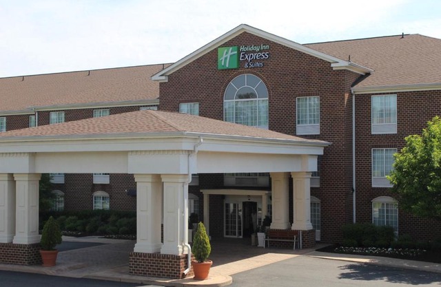 Holiday Inn Express Hotel Warrenton Ihg 