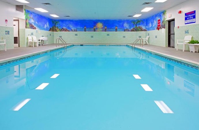 Holiday Inn Express Stony Brook-Long Island