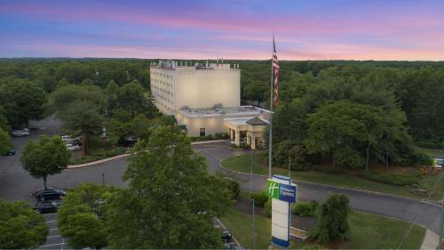 Holiday Inn Express Stony Island Ihg Hotel 