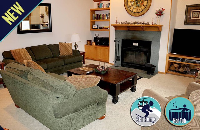 Large 4 bedroom condo Highridge A7