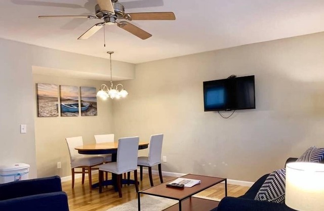 Bay Hideaway Rentals 