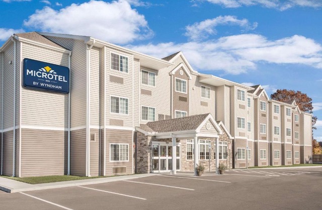 Microtel Inn 