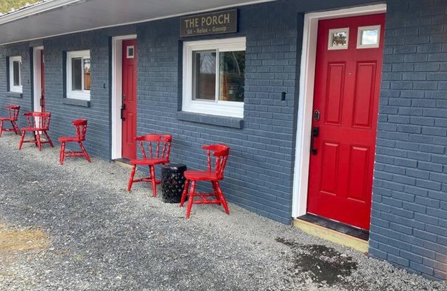 Murphys Law Inn 