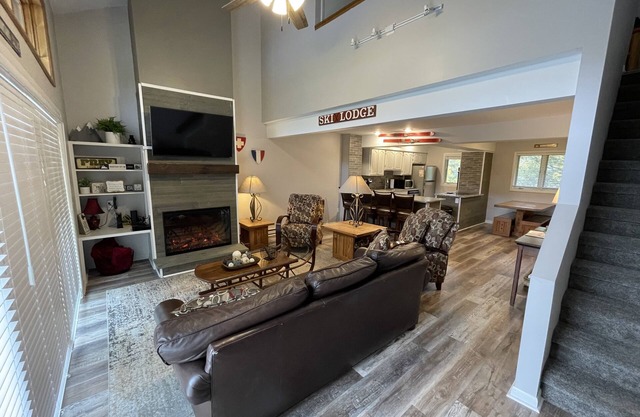 Prime Location! Picturesque ski-in/ski-out townhouse across from Holiday Valley