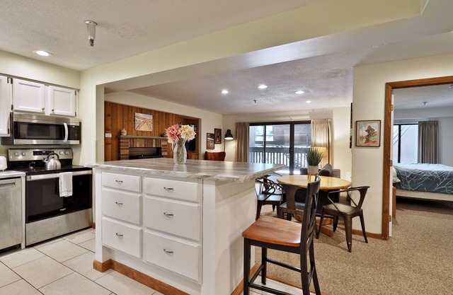 Snowplace Like Home at Mountain Green 1BR/1BA