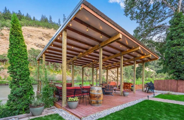 Klickitat River Inn 