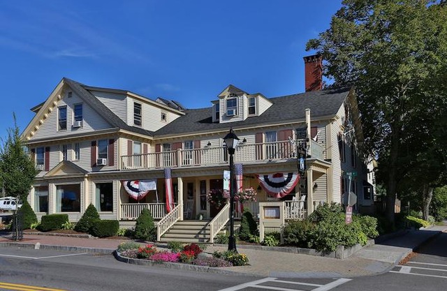 The Kennebunk Inn