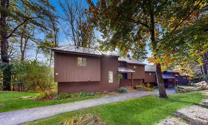 Quechee Condo | 102 m² Condo ∙ 2 bedrooms ∙ 4 guests