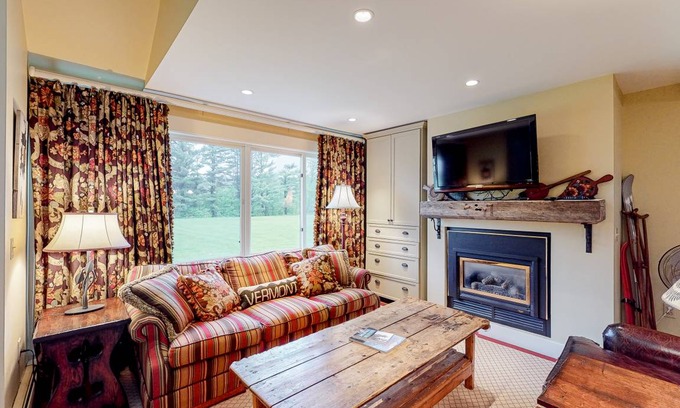 Stowe Area Condo | 107 m² Condo ∙ 2 bedrooms ∙ 6 guests