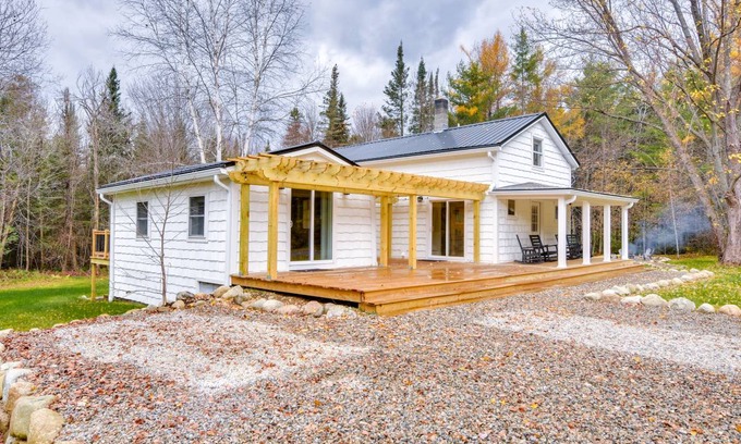 Stark House | 130 m² House ∙ 3 bedrooms ∙ 10 guests