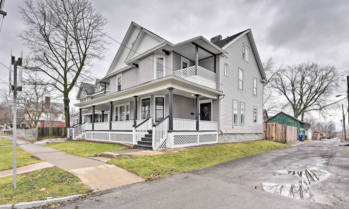 Niagara Falls Apartment | 139 m² Apartment ∙ 4 bedrooms ∙ 10 guests