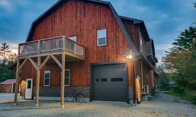 Littleton House | 139 m² House ∙ 2 bedrooms ∙ 6 guests