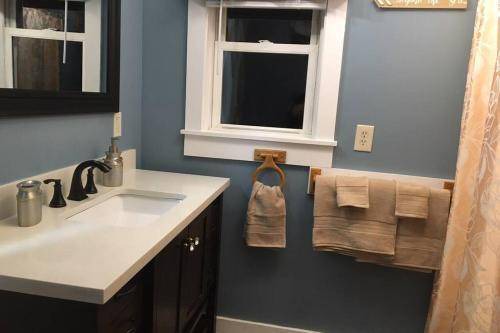 North Troy House | 15 m² House ∙ 2 bedrooms ∙ 10 guests