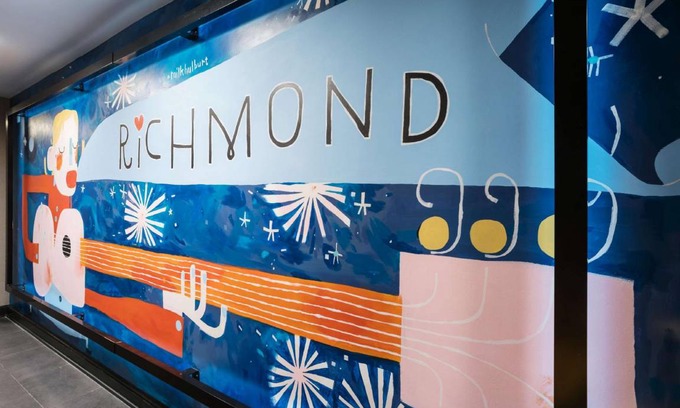 Downtown Richmond Resort | 152 m² Resort ∙ 127 guests