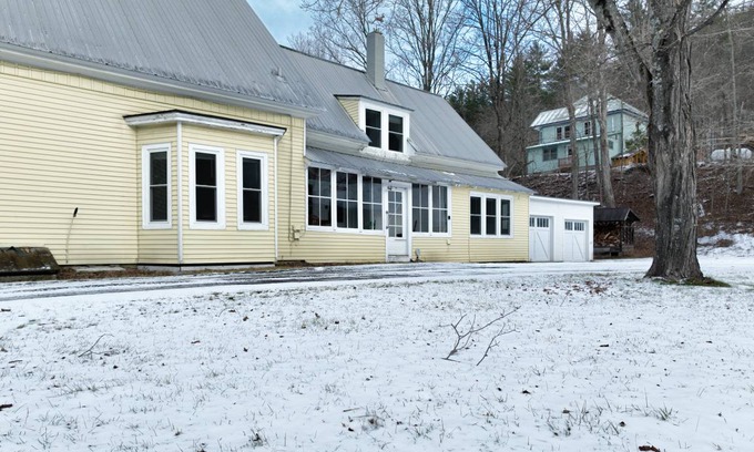 Rochester House | 164 m² House ∙ 3 bedrooms ∙ 8 guests