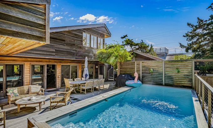 Ocean Beach House | 186 m² House ∙ 5 bedrooms ∙ 10 guests