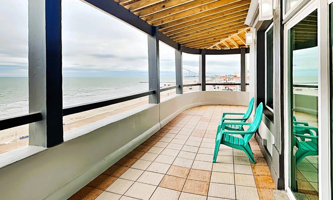 San Jacinto Condo | 195 m² Condo ∙ 4 bedrooms ∙ 10 guests