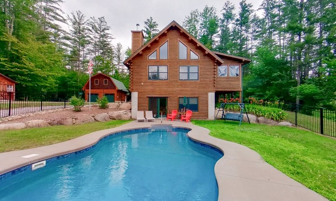 Wevertown House | 214 m² House ∙ 4 bedrooms ∙ 11 guests