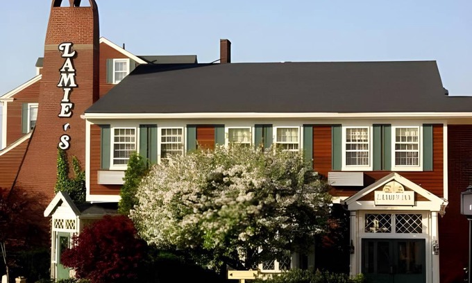Hampton Hotel | 22 m² Hotel ∙ 6 guests