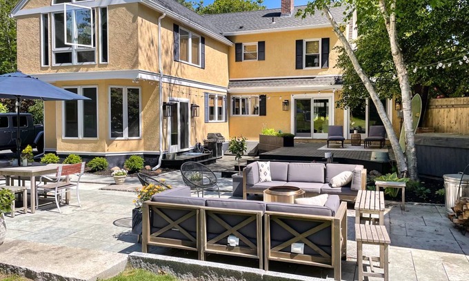 Manchester-by-the-Sea House | 257 m² House ∙ 4 bedrooms ∙ 7 guests