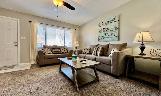 New Miami Apartment | 285 Whitaker unit A · Welcoming Two Bedroom Apartment on Whitaker