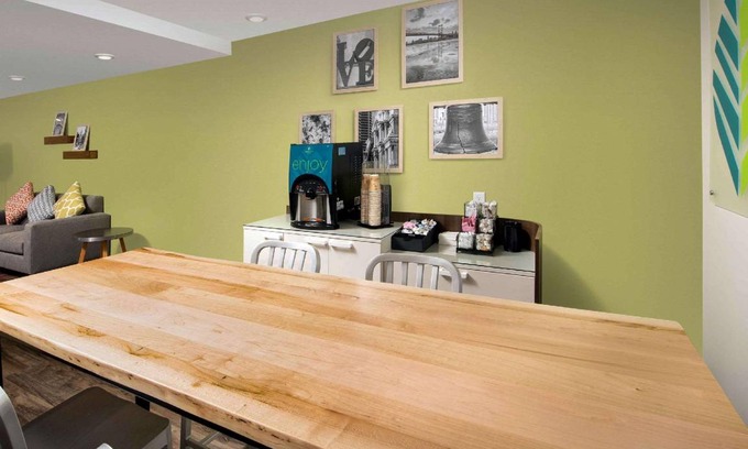 Barclay-Kingston Hotel | 30 m² Hotel ∙ 4 guests