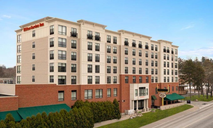 Troy Hotel | 336 m² Hotel ∙ 127 guests