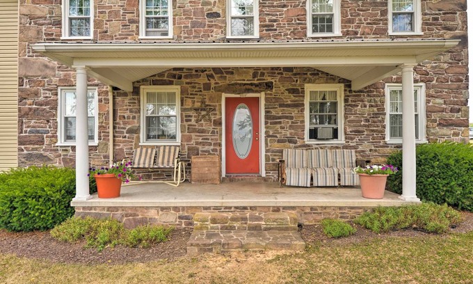 Taneytown House | 342 m² House ∙ 5 bedrooms ∙ 8 guests