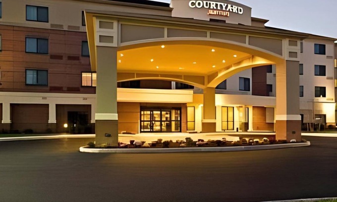 Bangor Hotel | 39 m² Hotel ∙ 127 guests