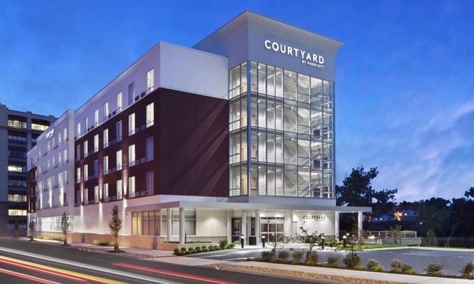 Troy Hotel | 49 m² Hotel ∙ 127 guests