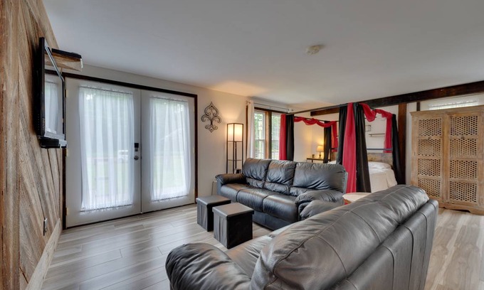 Black Creek Apartment | 55 m² Apartment ∙ 2 guests