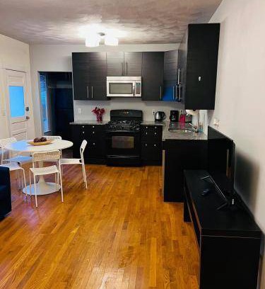 Allston Apartment | 75 m² Apartment ∙ 3 bedrooms ∙ 8 guests