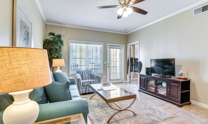 Galveston Apartment | 76 m² Apartment ∙ 1 bedroom ∙ 4 guests
