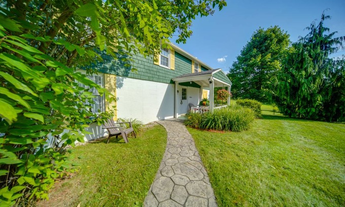 Mayville Cottage | 78 m² Cabin ∙ 2 bedrooms ∙ 5 guests