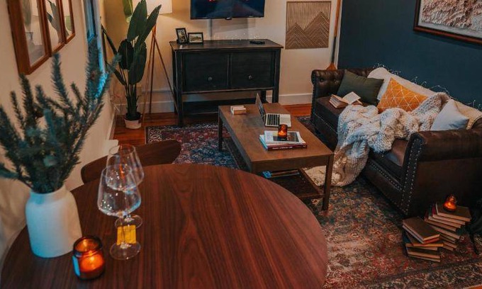 Catskill Apartment | 93 m² Serviced apartment ∙ 2 guests