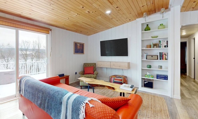 Town of Jerusalem House | 98 m² House ∙ 3 bedrooms ∙ 6 guests