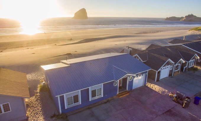 Kiwanda Shores House | At Last #112 - Oceanfront home, direct beach access, wall of windows.