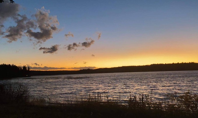 East Machias Cottage | Beautiful Orange Lake ,Haven for real relaxation and rest with great sunsets π