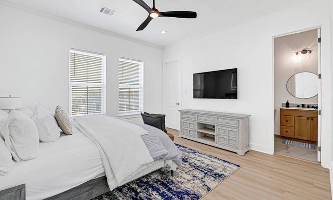 Galveston House | Brand New 5-bdrm home w/5 ensuite baths, wrap around decks, 900ft from the beach