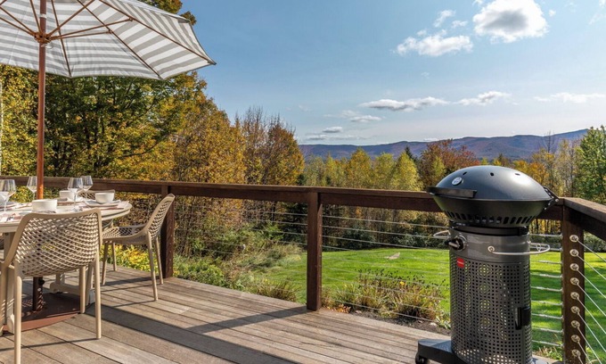 Morrisville House | Breathtaking views, fire pit, pond!